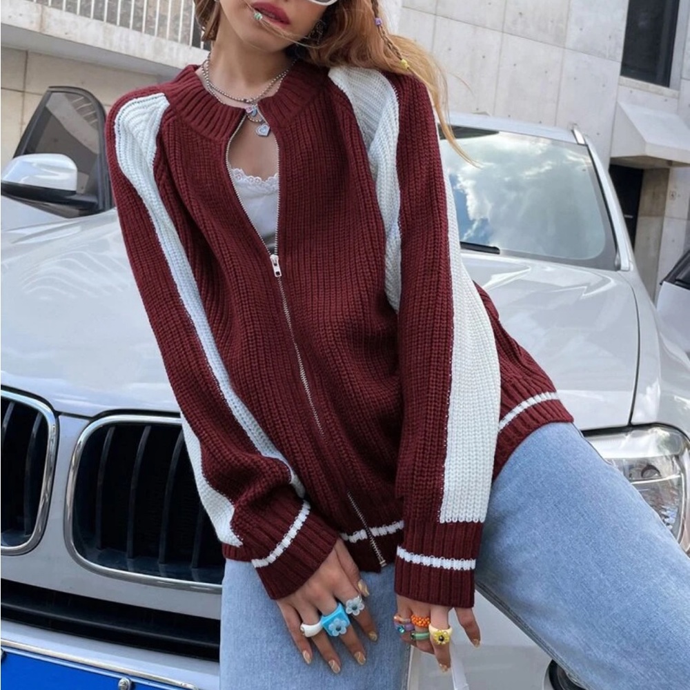 Two-tone knit bomber